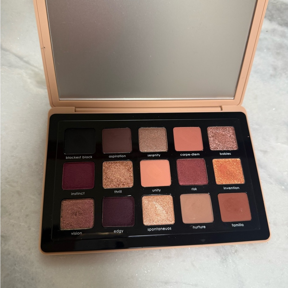 Natasha Denona My Dream Eyeshadow Palette (NEW- swatched once)